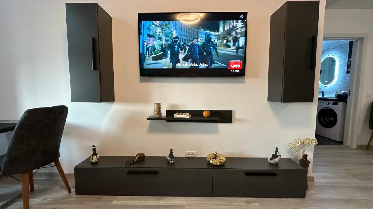 Apartament Lux Bacovia 2 Lägenhet Bacău Exteriör bild